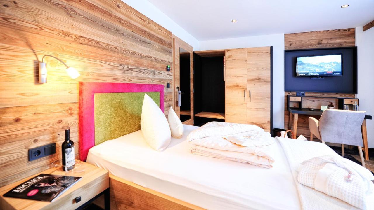 Hotel Garni Stefanie Ischgl Extérieur photo