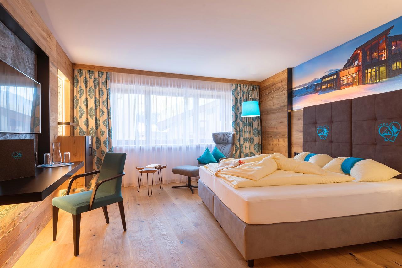 Hotel Garni Stefanie Ischgl Extérieur photo